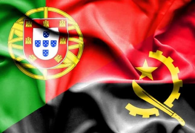 Bandeiras de Portugal e de Angola
